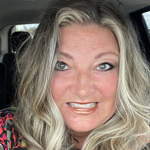 Meet your Posher, Dawn